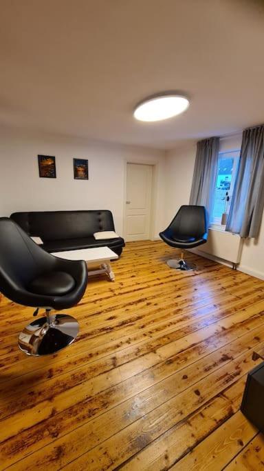 Grosszuegige Wohnung Auf Dem Hof Historischen Muehle Holzhausen  エクステリア 写真